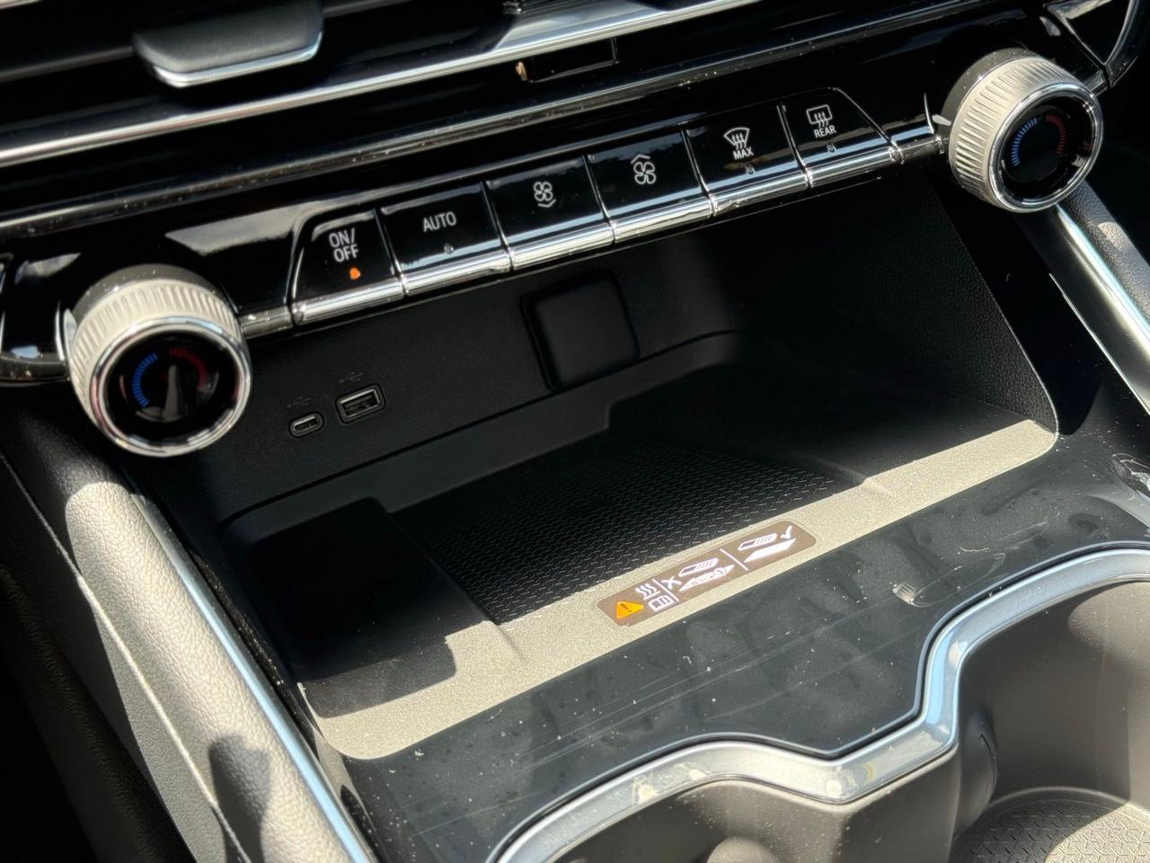 2026 Chevrolet Traverse LT Crestwood KY