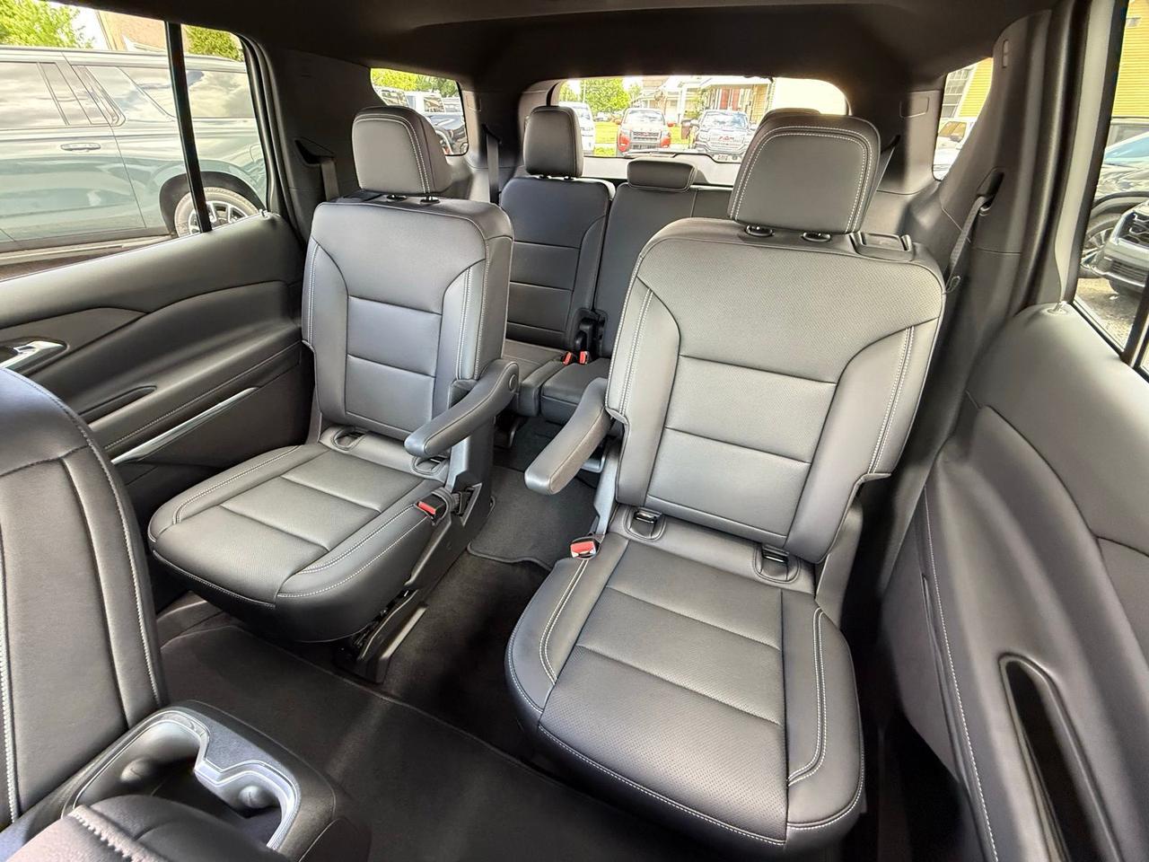 2026 Chevrolet Traverse LT Crestwood KY