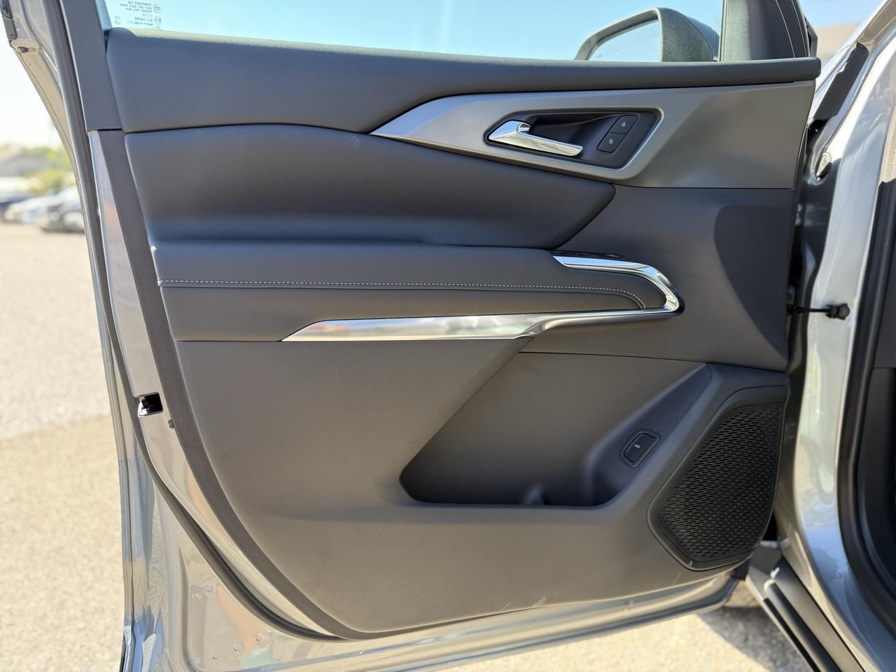 2026 Chevrolet Traverse LT Crestwood KY