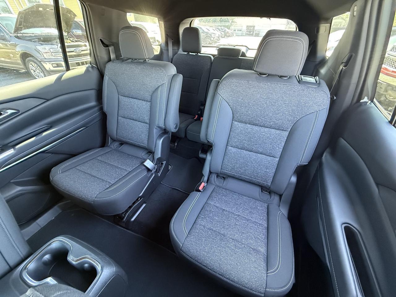 2026 Chevrolet Traverse LT Crestwood KY