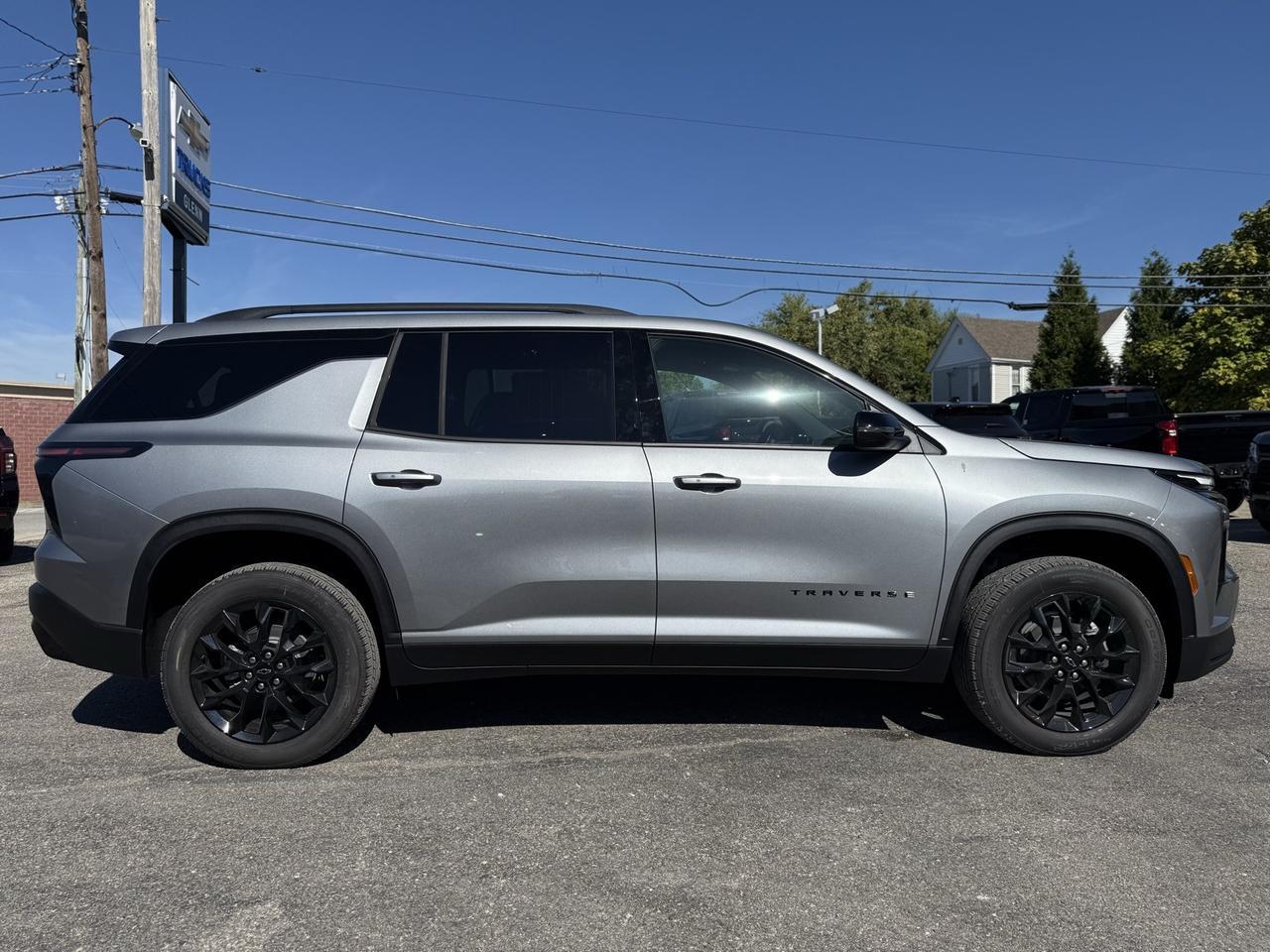 2026 Chevrolet Traverse LT Crestwood KY