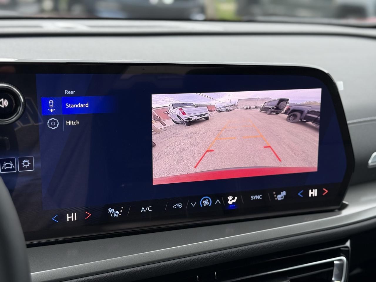 2026 Chevrolet Traverse LT Crestwood KY