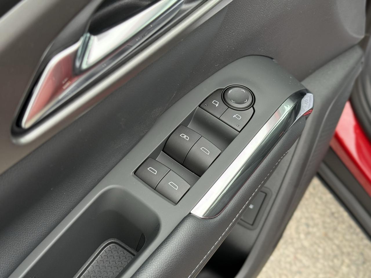 2026 Chevrolet Traverse LT Crestwood KY