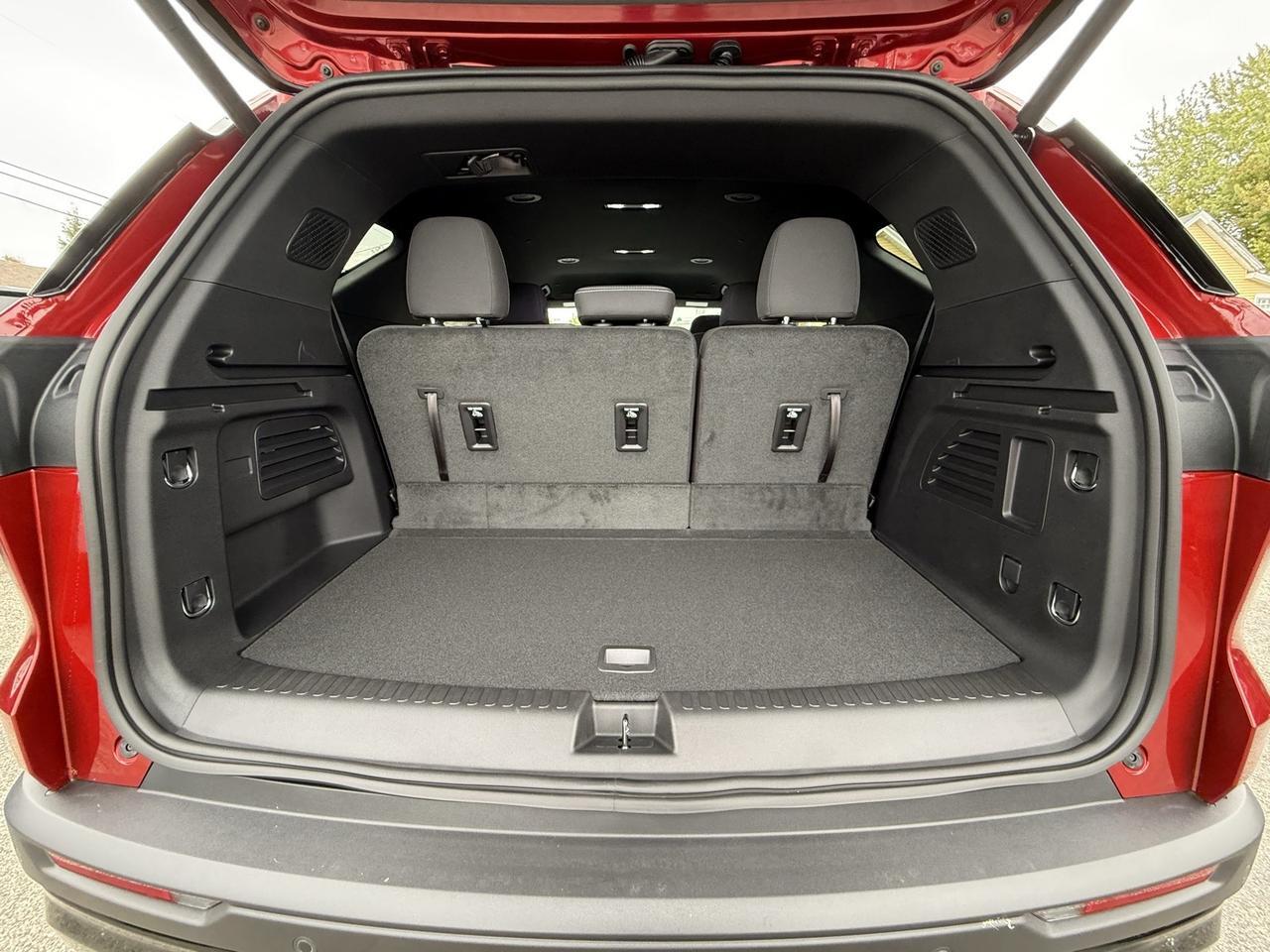 2026 Chevrolet Traverse LT Crestwood KY