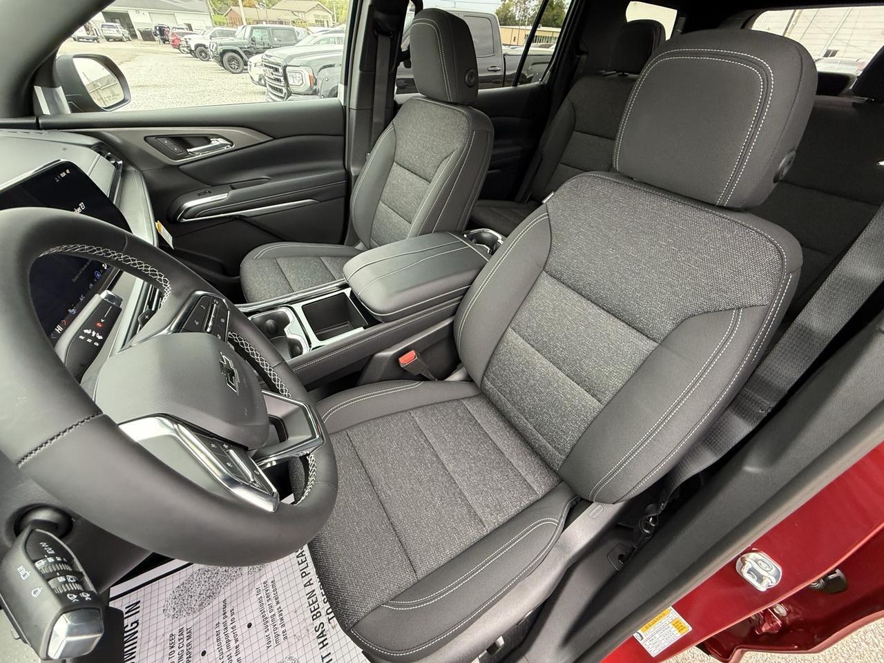 2026 Chevrolet Traverse LT Crestwood KY