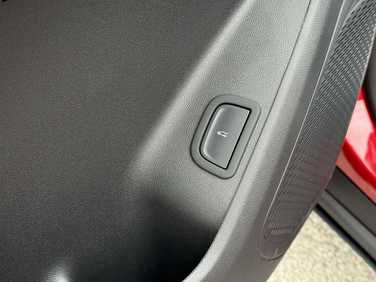 2026 Chevrolet Traverse LT Crestwood KY