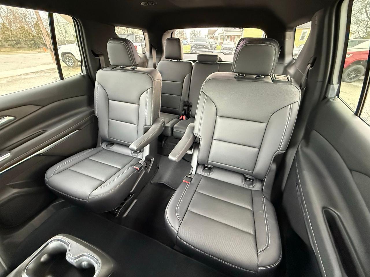 2026 Chevrolet Traverse LT Crestwood KY