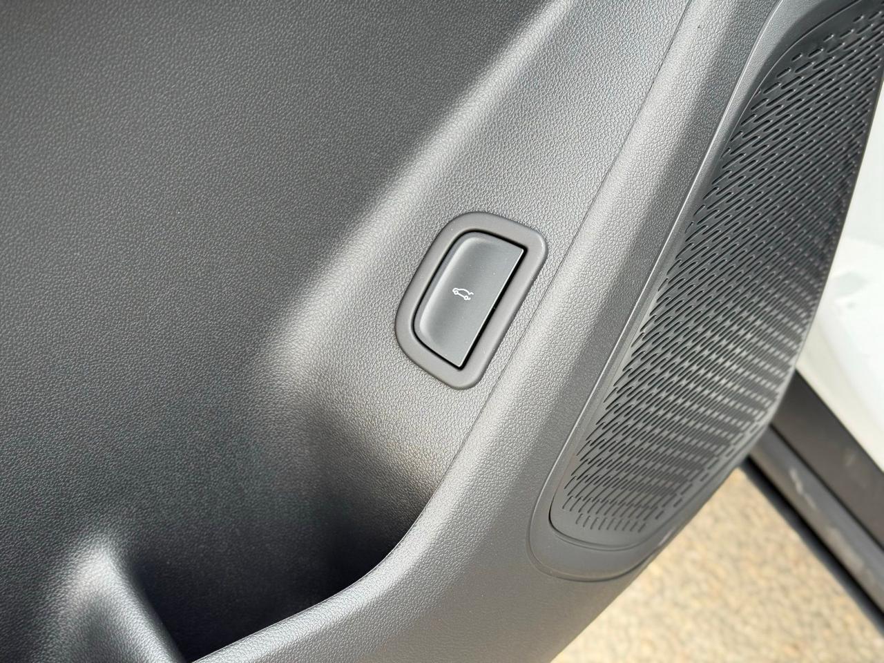 2026 Chevrolet Traverse LT Crestwood KY