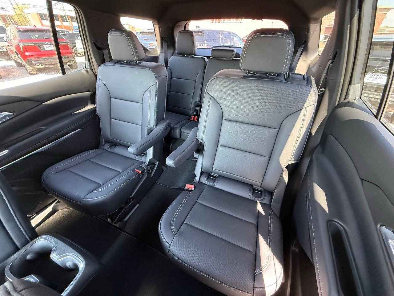 2026 Chevrolet Traverse LT Crestwood KY