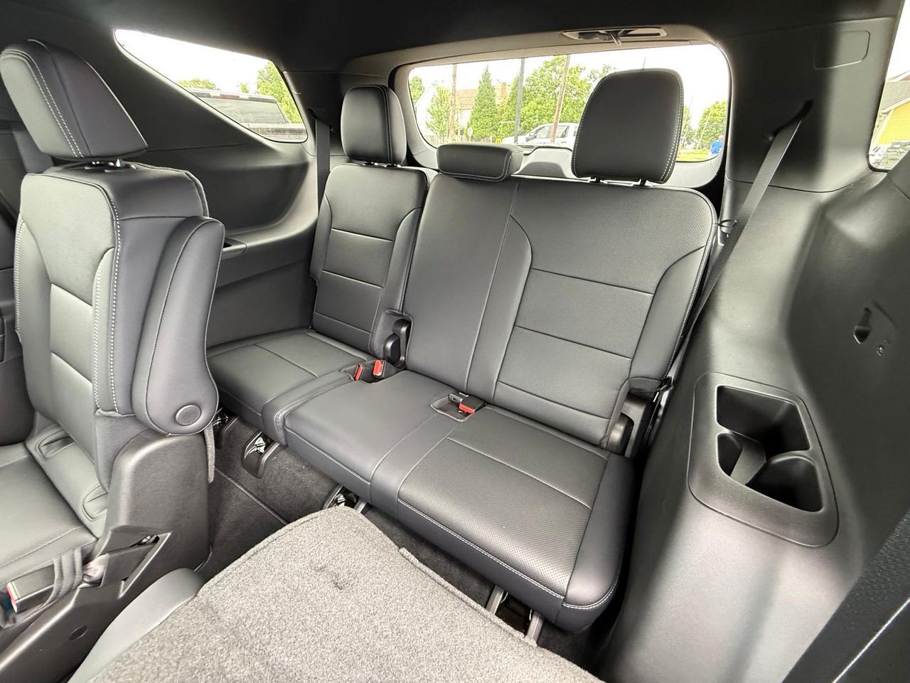 2026 Chevrolet Traverse LT Crestwood KY