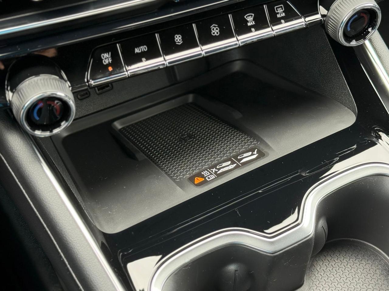2026 Chevrolet Traverse LT Crestwood KY