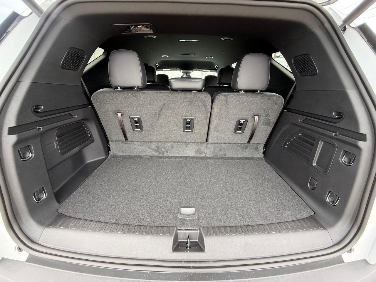 2026 Chevrolet Traverse LT Crestwood KY
