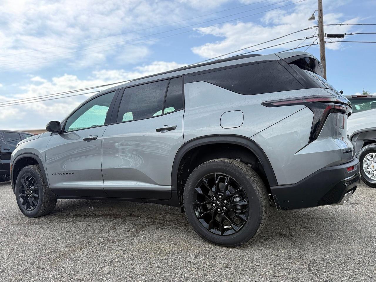 2026 Chevrolet Traverse LT Crestwood KY