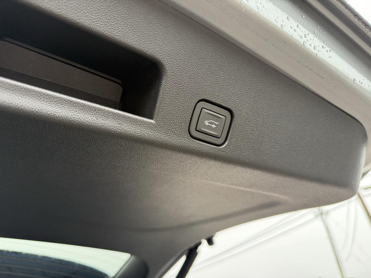 2026 Chevrolet Traverse LT Crestwood KY