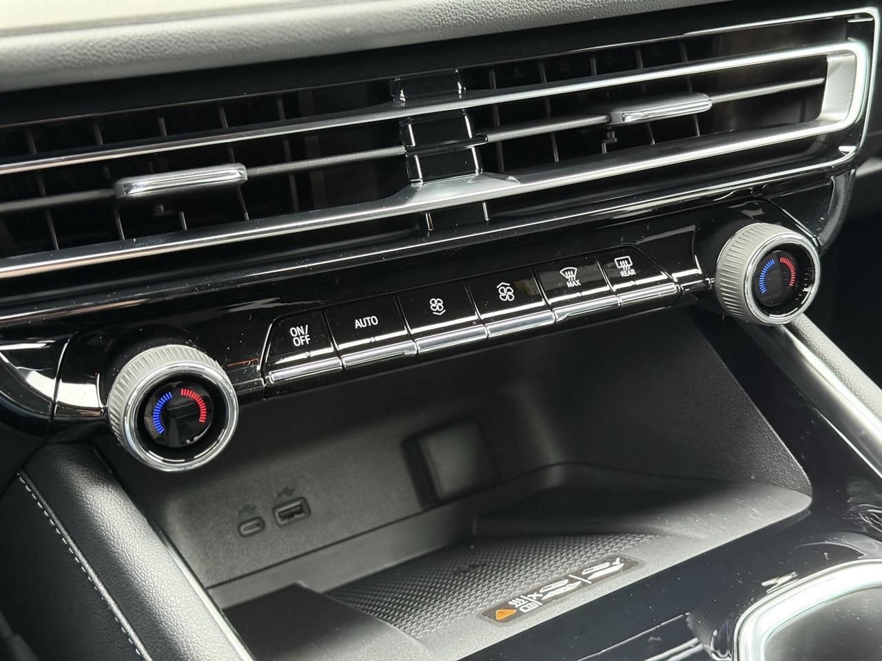 2026 Chevrolet Traverse LT Crestwood KY