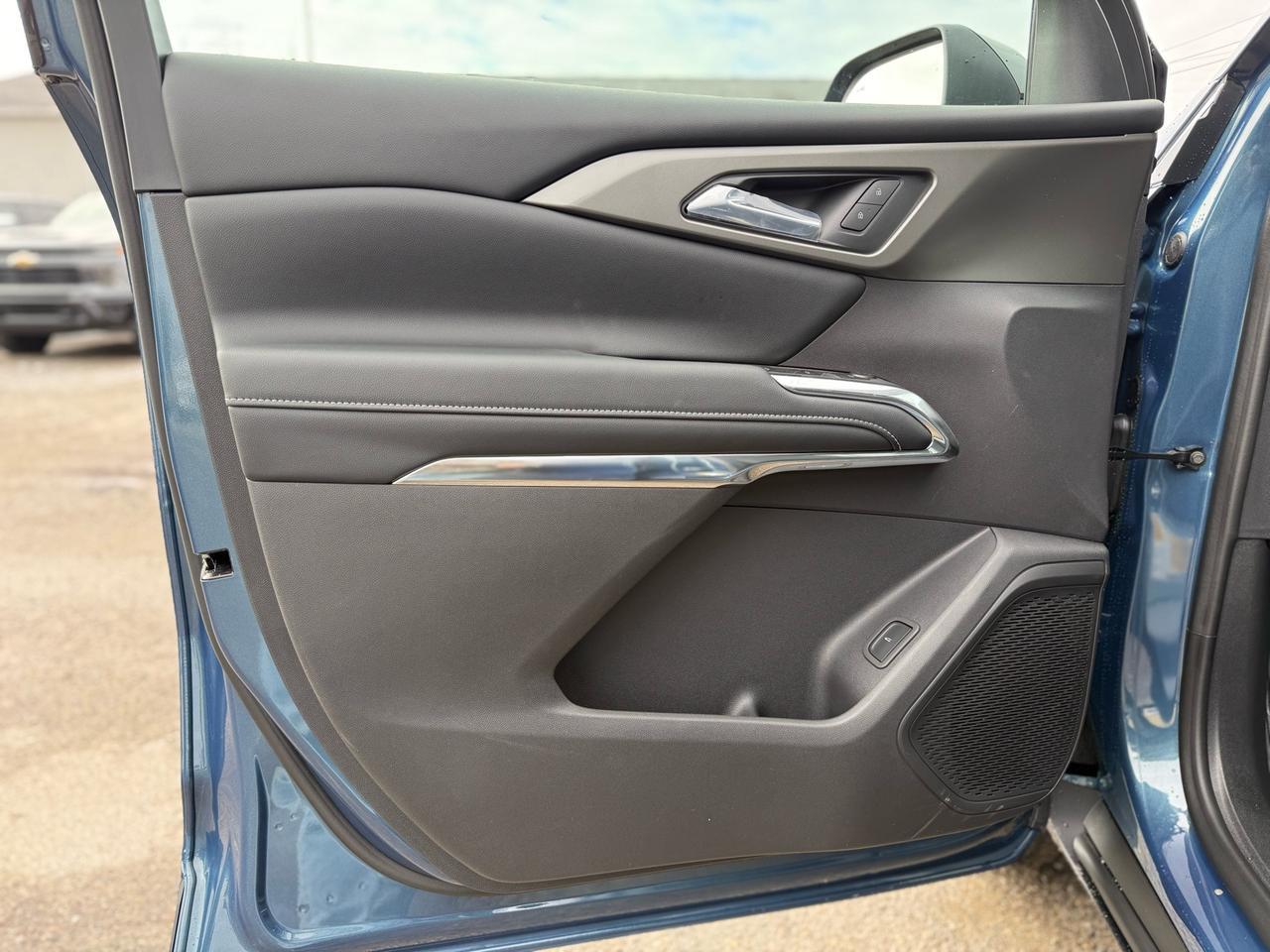 2026 Chevrolet Traverse LT Crestwood KY