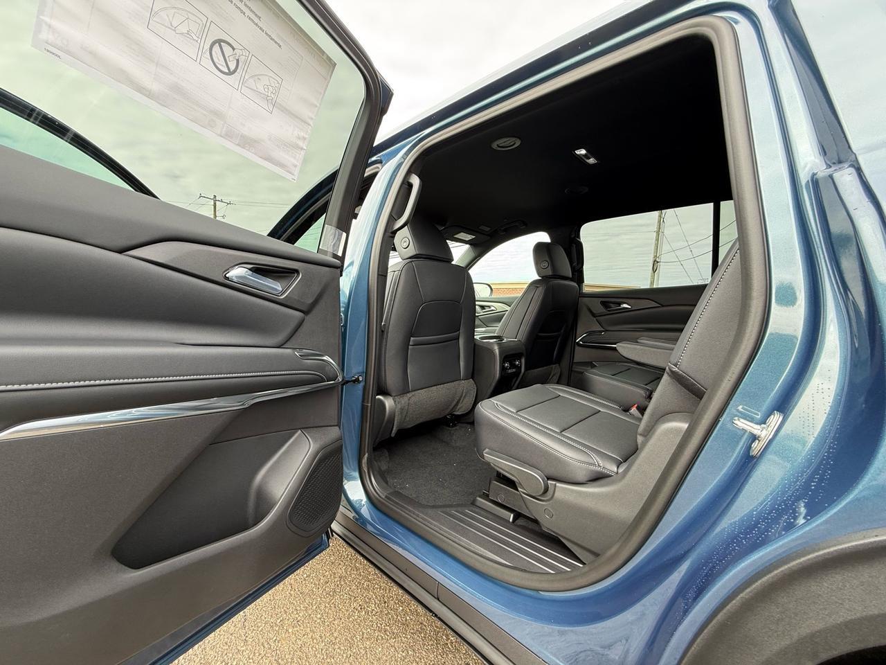 2026 Chevrolet Traverse LT Crestwood KY