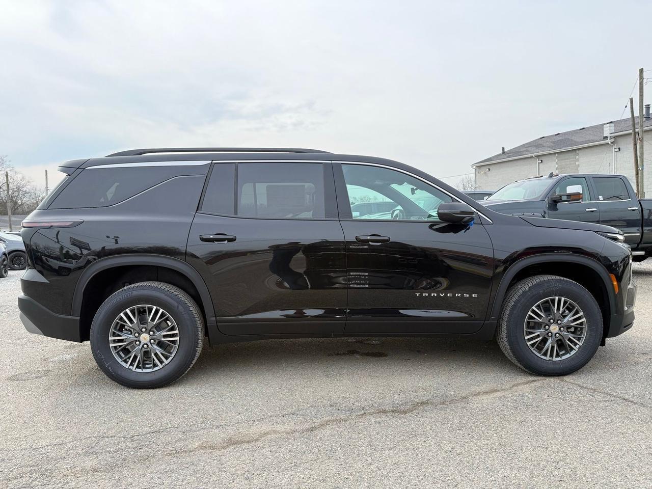 2026 Chevrolet Traverse LT Crestwood KY