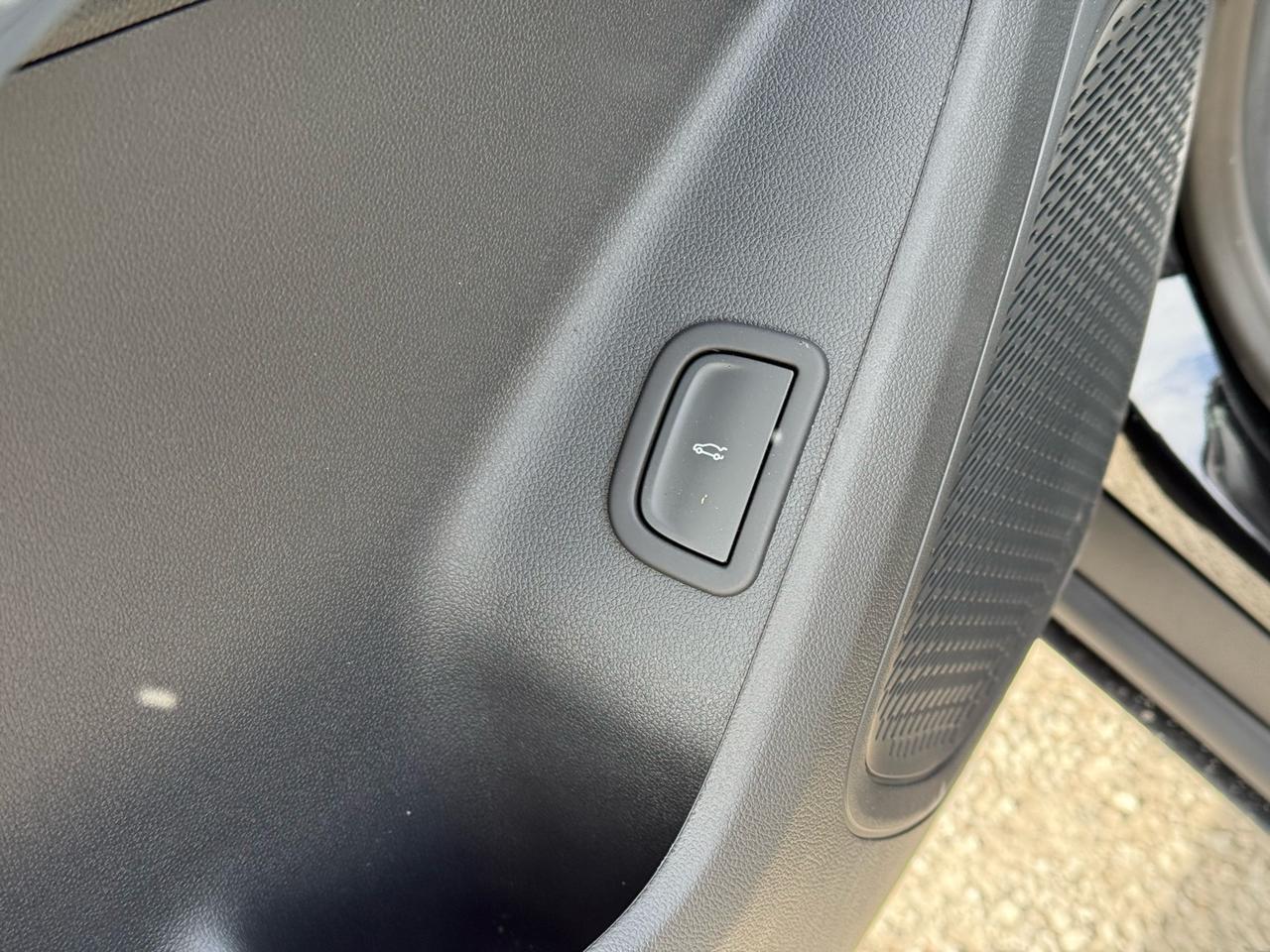 2026 Chevrolet Traverse LT Crestwood KY