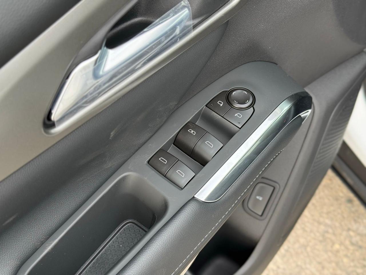 2026 Chevrolet Traverse LT Crestwood KY