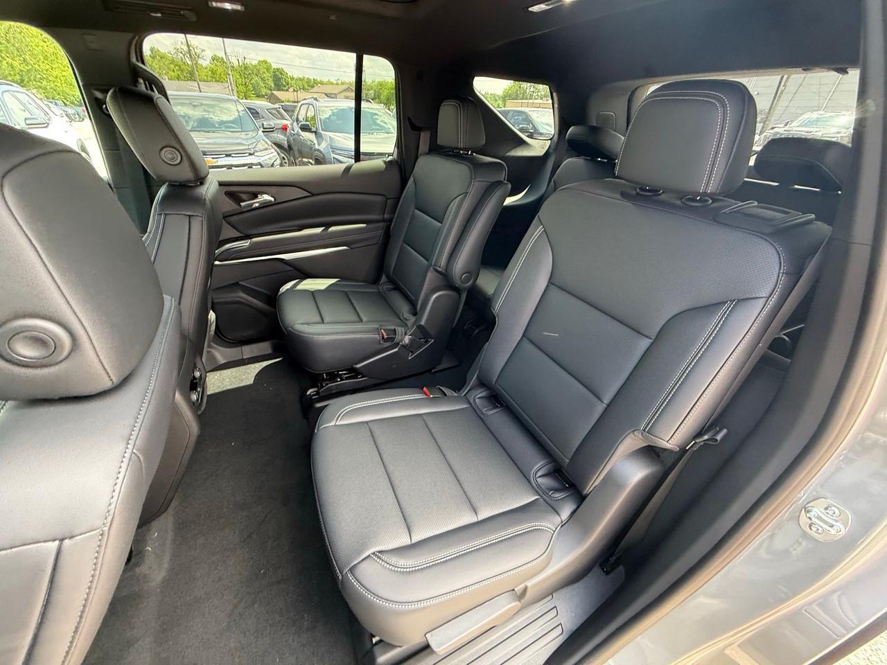 2026 Chevrolet Traverse LT Crestwood KY