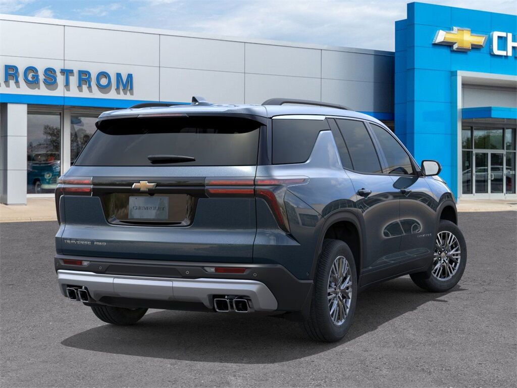 2026 Chevrolet Traverse LT Green Bay WI