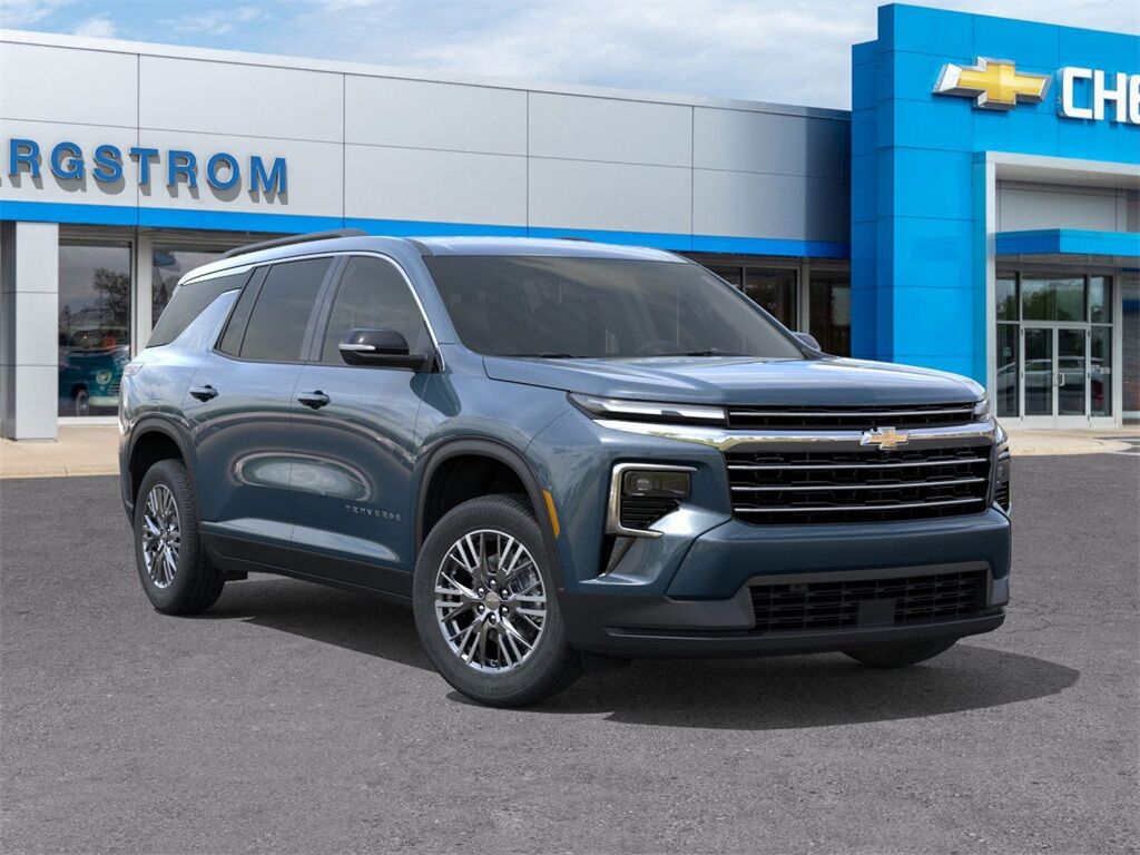 2026 Chevrolet Traverse LT Green Bay WI