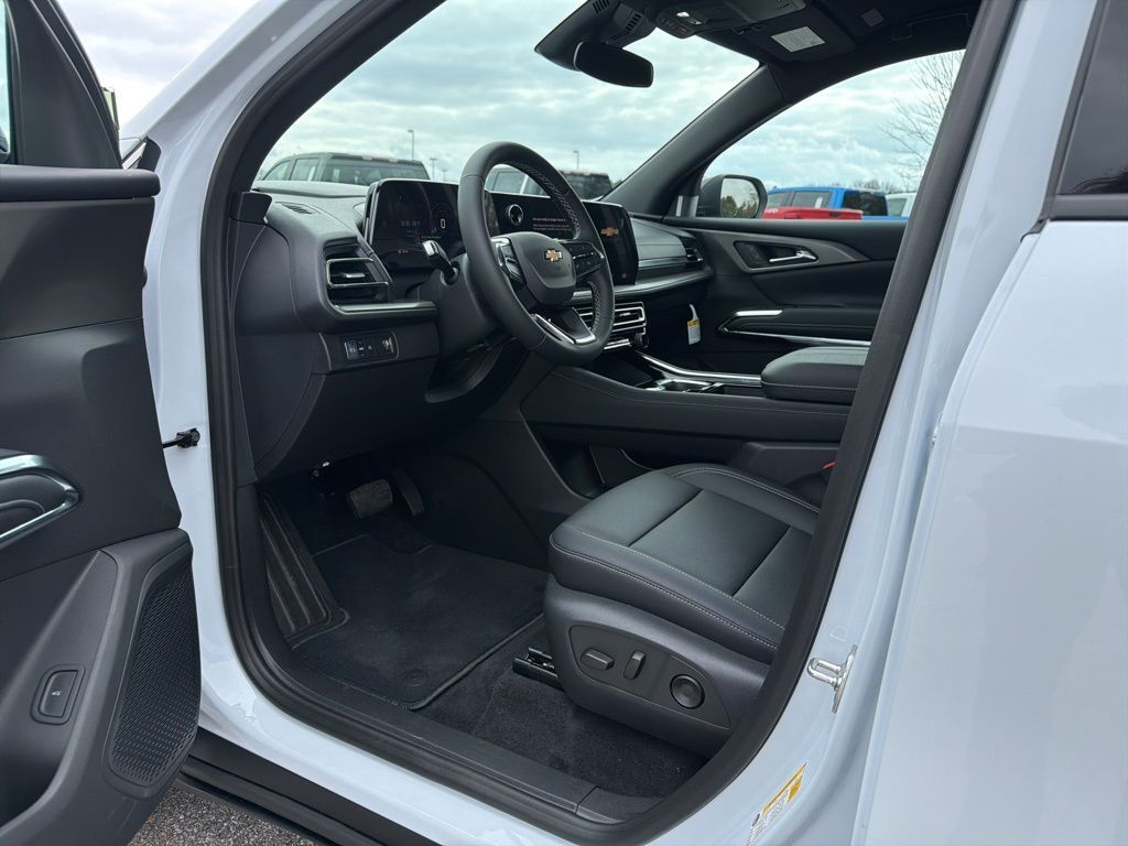 2026 Chevrolet Traverse LT Commerce GA