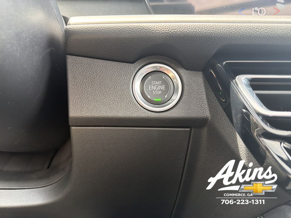2026 Chevrolet Traverse LT Commerce GA