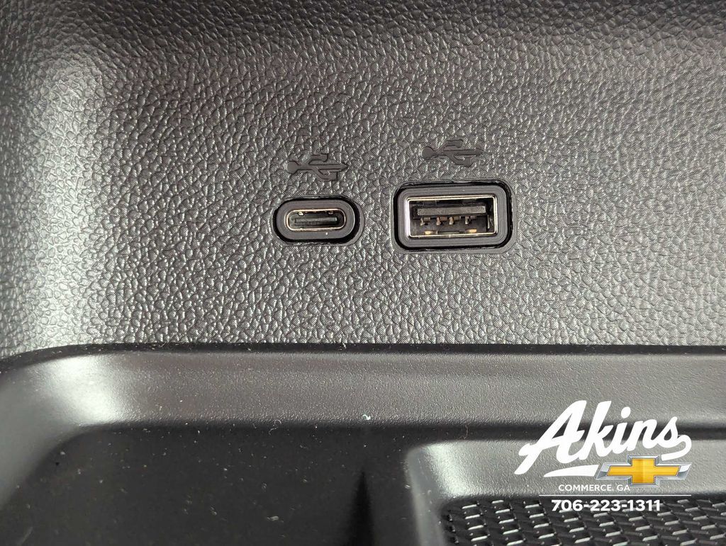 2026 Chevrolet Traverse LT Commerce GA