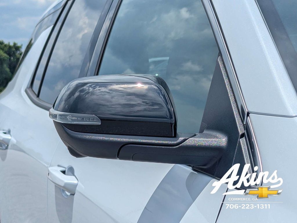 2026 Chevrolet Traverse LT Commerce GA