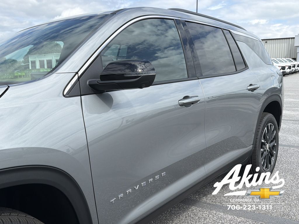 2026 Chevrolet Traverse LT Commerce GA
