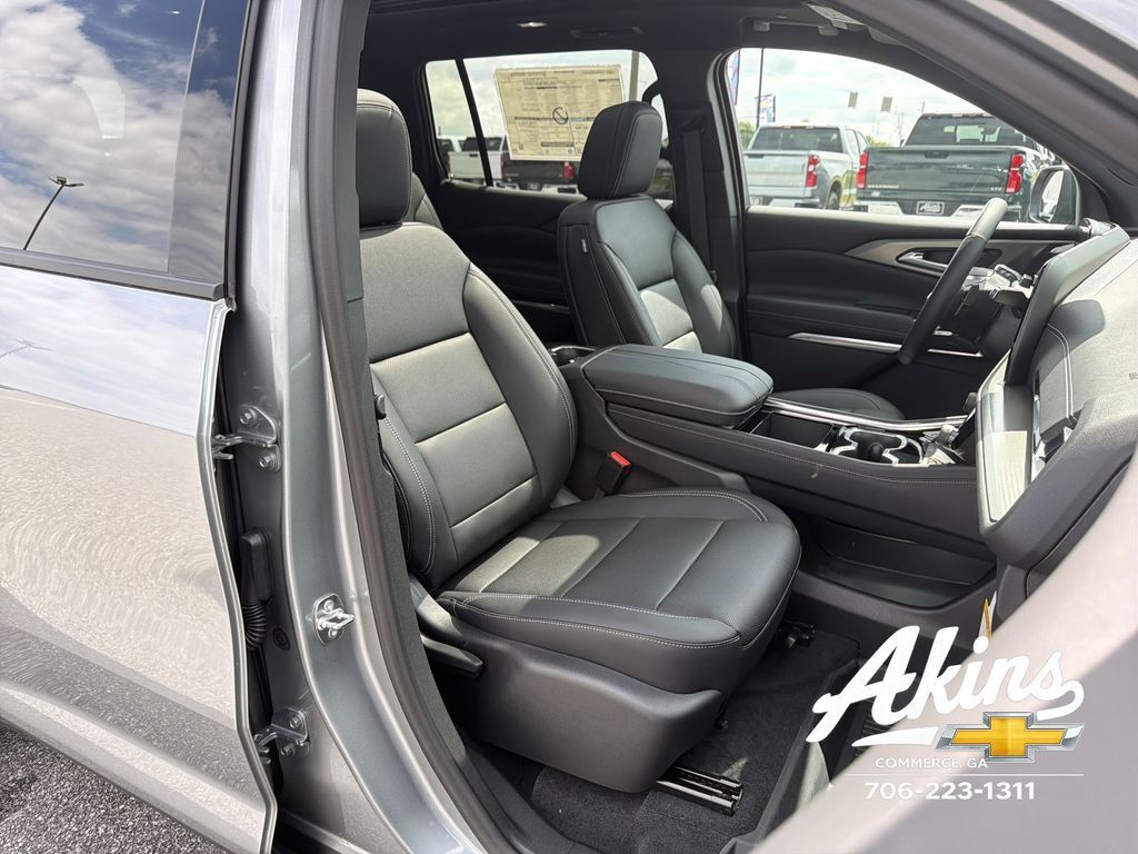 2026 Chevrolet Traverse LT Commerce GA