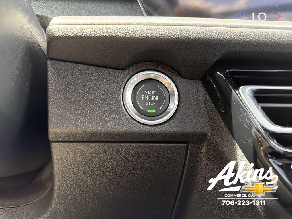 2026 Chevrolet Traverse LT Commerce GA