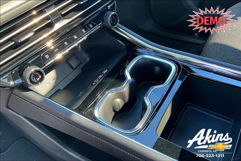 2026 Chevrolet Traverse LT Commerce GA