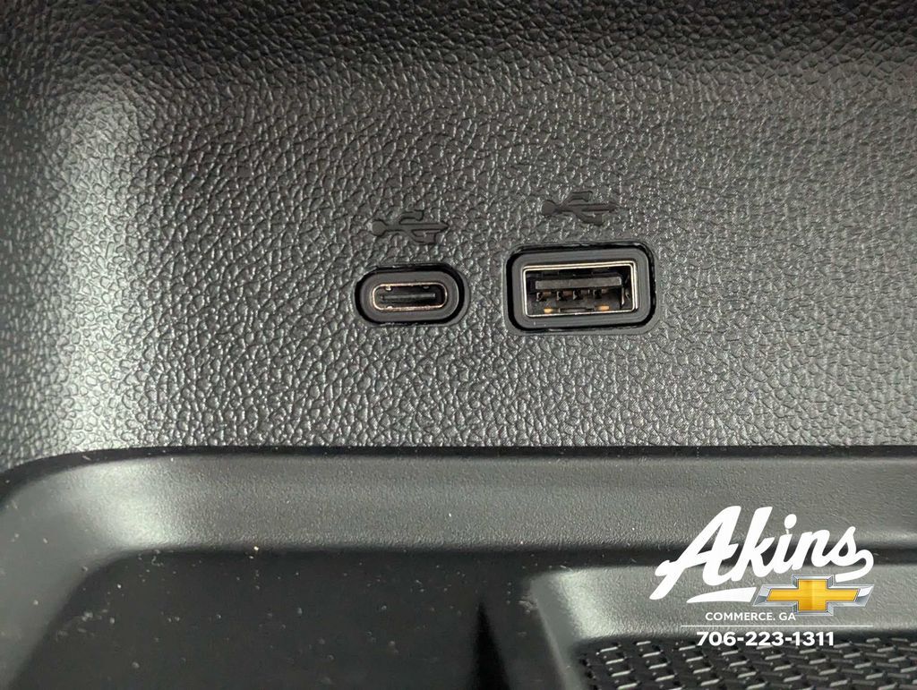 2026 Chevrolet Traverse LT Commerce GA