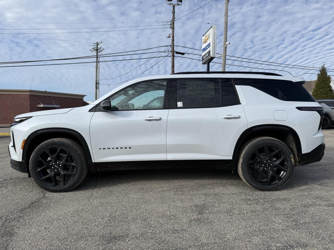 2026 Chevrolet Traverse RS Crestwood KY