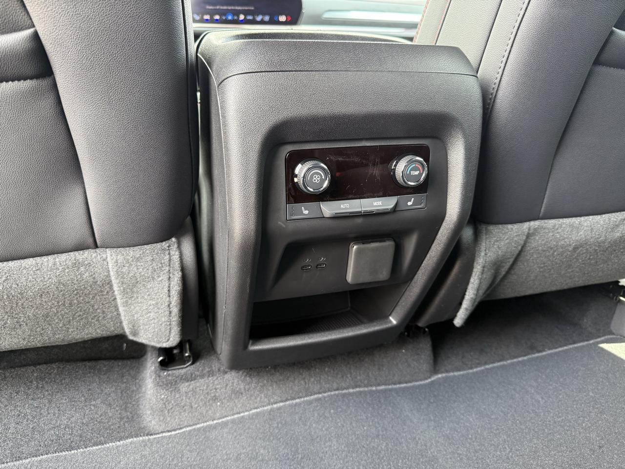 2026 Chevrolet Traverse RS Crestwood KY