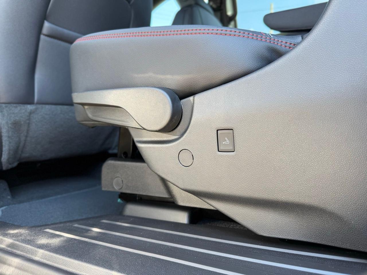 2026 Chevrolet Traverse RS Crestwood KY