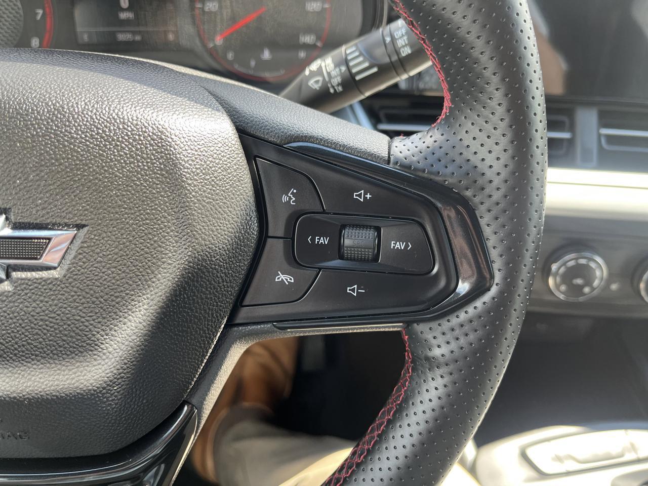 2026 Chevrolet Trax 1RS DriverConfidencePkg w/RearParkAssis LaneChangeAlert RearXTrafficAlert HtdSeats HtdSteeringWheel Saukville WI