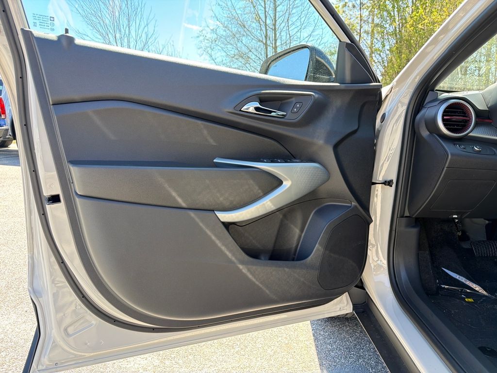 2026 Chevrolet Trax 1RS Commerce GA