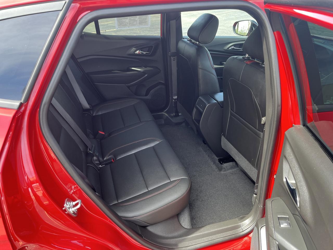 2026 Chevrolet Trax 2RS DriverConfidencePkg w/AdptvCrz 19s HtdEvotex HtdSteeringWhee 8-WayPwrDrvrSeat Saukville WI