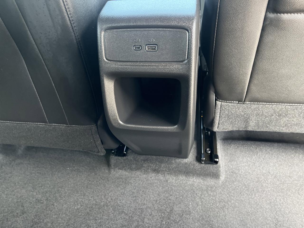 2026 Chevrolet Trax 2RS DriverConfidencePkg w/AdptvCrz 19s HtdEvotex HtdSteeringWhee 8-WayPwrDrvrSeat Saukville WI