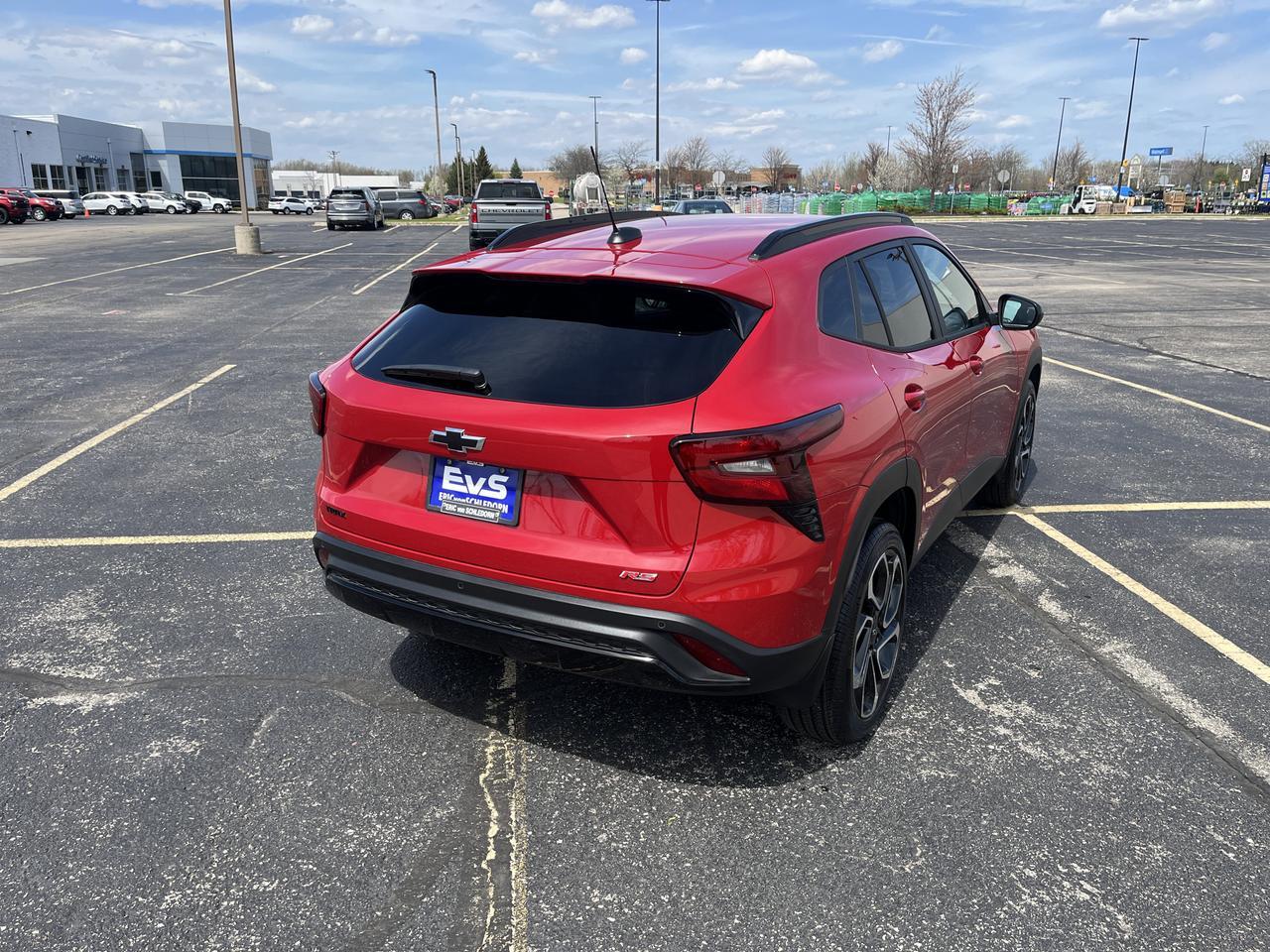 2026 Chevrolet Trax 2RS DriverConfidencePkg w/AdptvCrz 19s HtdEvotex HtdSteeringWhee 8-WayPwrDrvrSeat Saukville WI