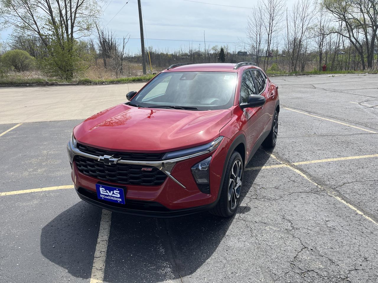 2026 Chevrolet Trax 2RS DriverConfidencePkg w/AdptvCrz 19s HtdEvotex HtdSteeringWhee 8-WayPwrDrvrSeat Saukville WI