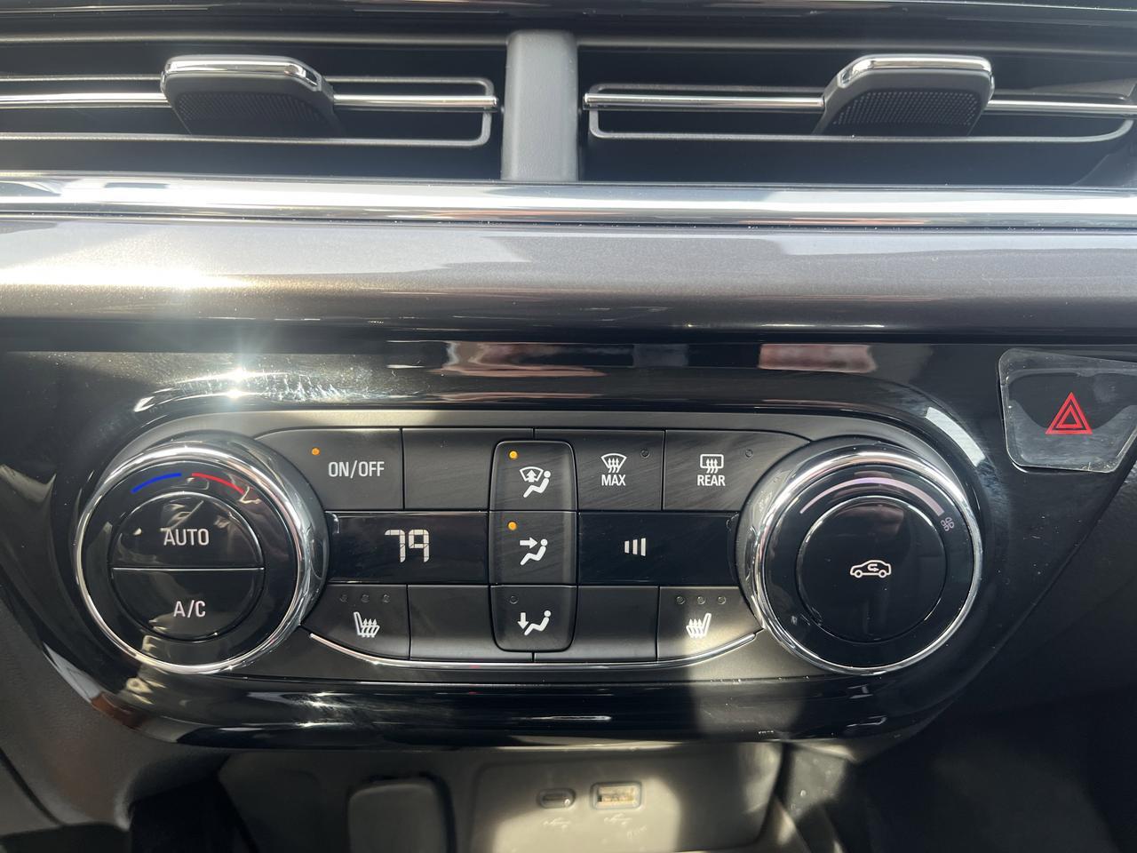 2026 Chevrolet Trax ACTIV DriverConfidencePkg w/AdaptiveCruise HtdSeats HtdSteeringWheel 8-WayPwrDriverSeat HD-RrCamera Saukville WI