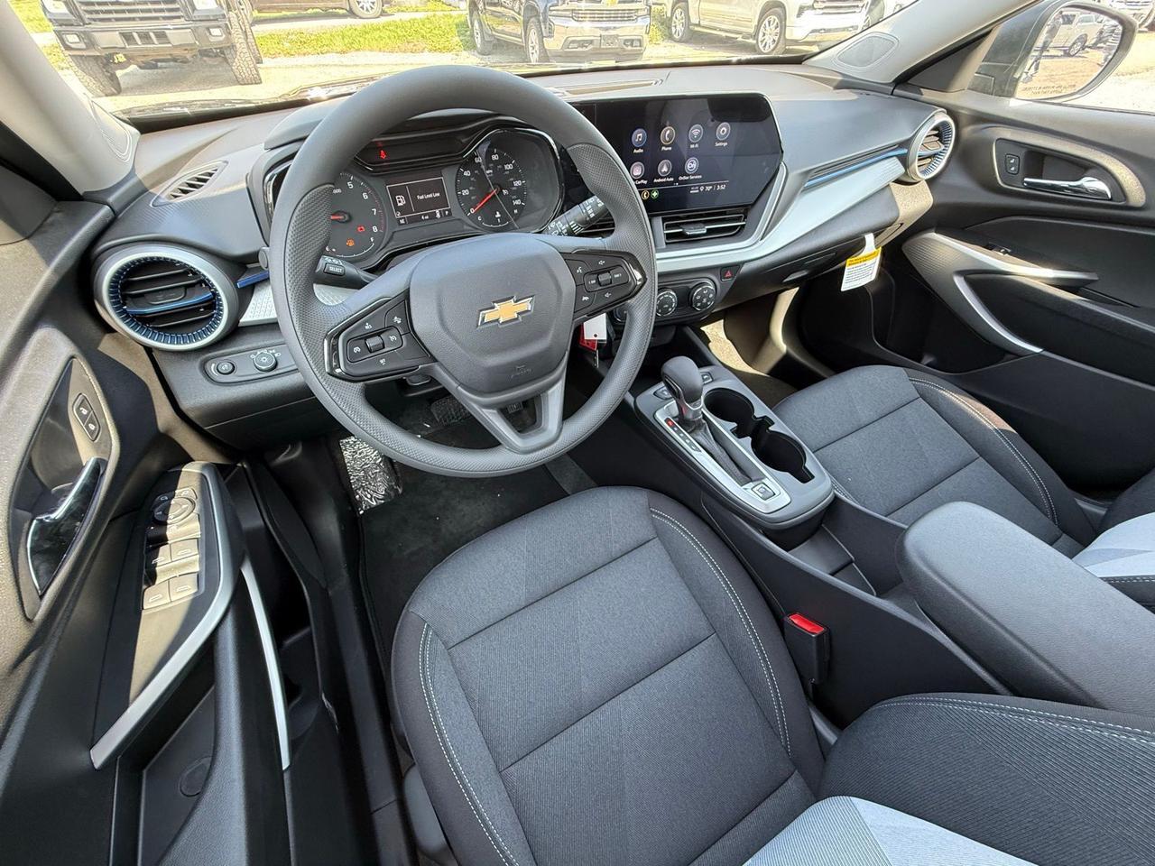 2026 Chevrolet Trax LS Crestwood KY