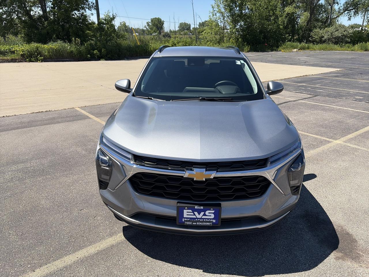 2026 Chevrolet Trax LT ConveniencePkg w/HeatedSeats HeatedSteeringWheel HtdOutsideMirrors HD-RearCamera