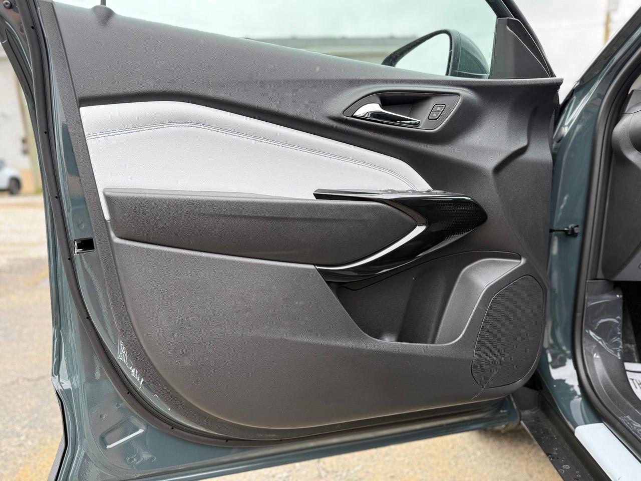 2026 Chevrolet Trax LT Crestwood KY