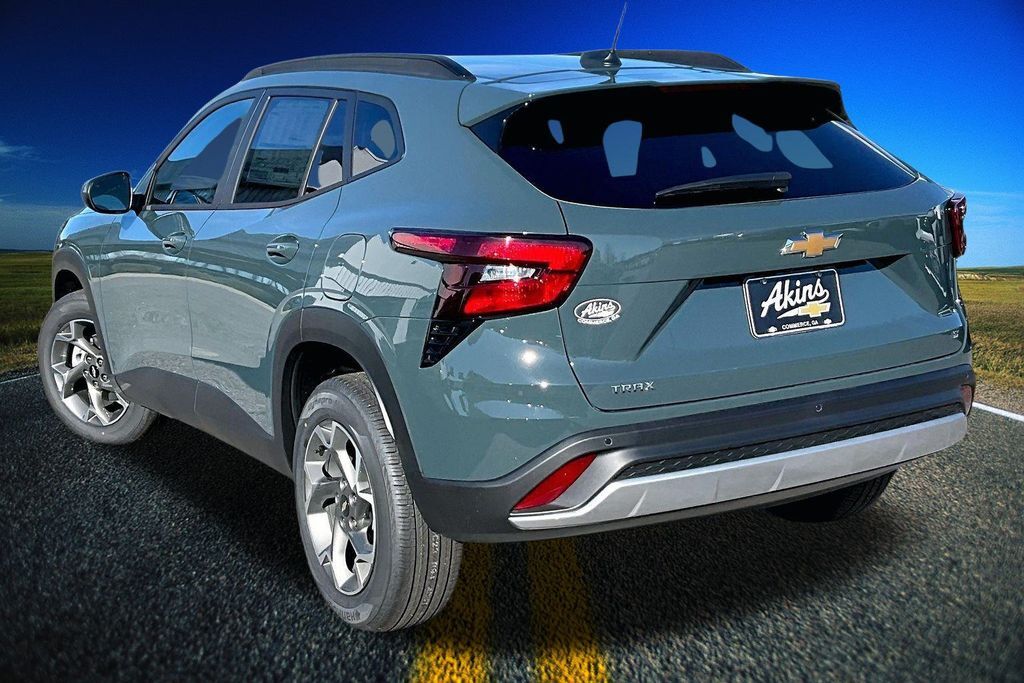 2026 Chevrolet Trax LT Commerce GA